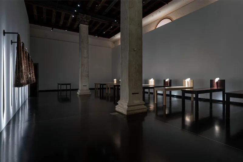 marina-abramovic-une-exposition-inedite-a-venise/carousel-7.jpg
