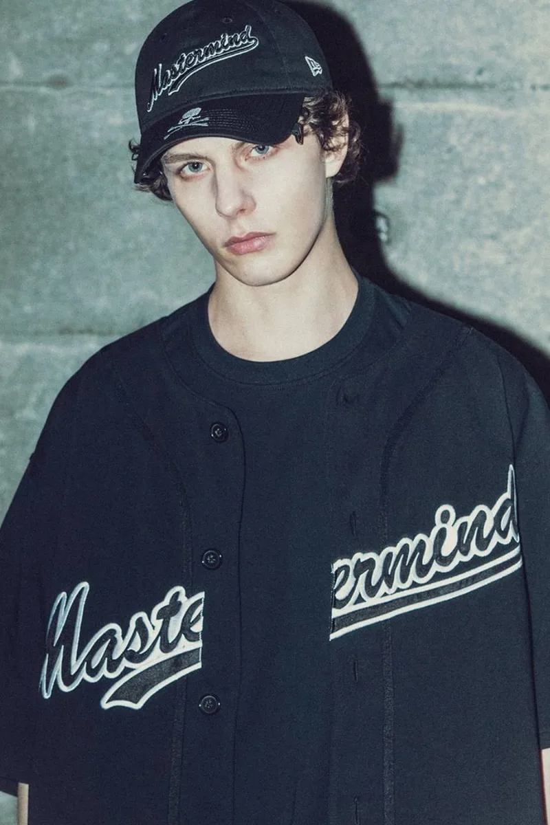 mastermind-japan-x-new-era-une-collaboration-audacieuse/carousel-5.jpg