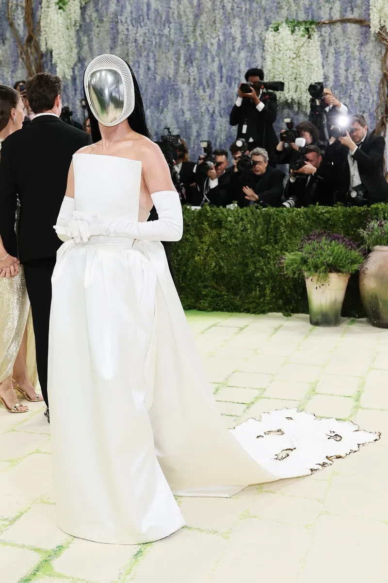 met-gala-2026-la-mode-a-letat-dart/carousel-10.jpg