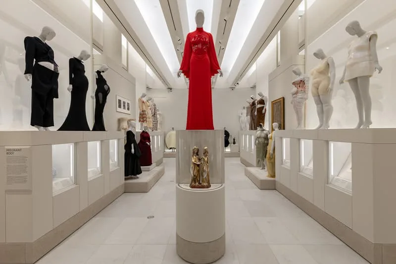 met-gala-2026-mode-et-art-en-symbiose/carousel-11.jpg