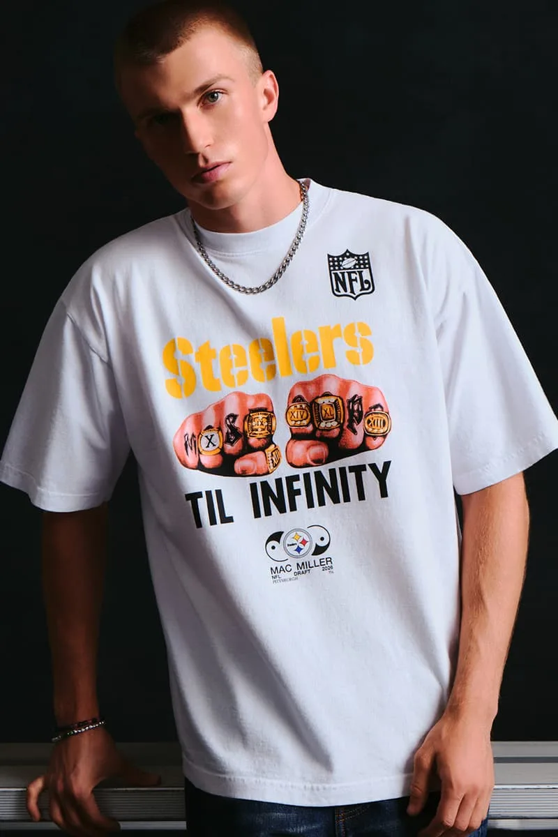 mitchell-et-ness-celebre-pittsburgh-avec-mac-miller/carousel-4.jpg