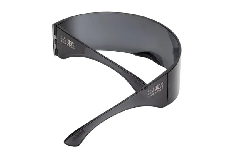 mm6-maison-margiela-lunette-noire-minimaliste-ss26/carousel-10.jpg