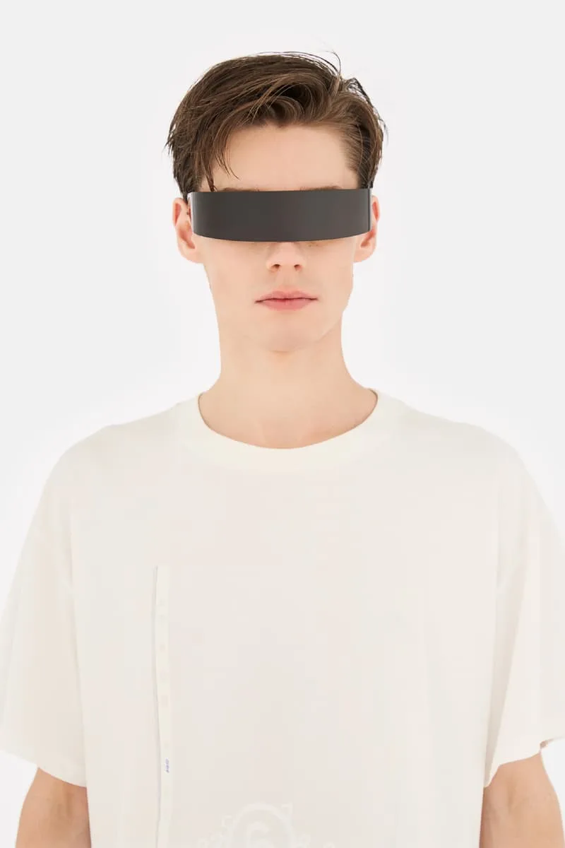 mm6-maison-margiela-lunette-noire-minimaliste-ss26/carousel-5.jpg