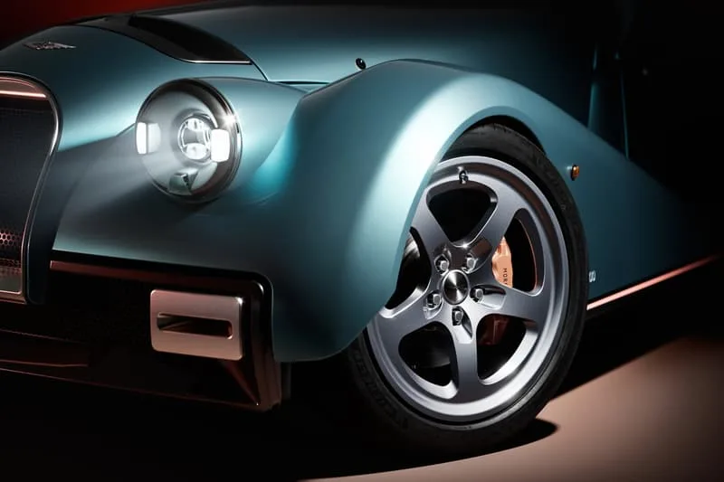 morgan-supersport-400-la-revolution-de-puissance-au-gout-du-jour/carousel-13.jpg