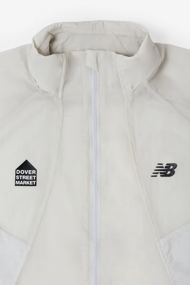 new-balance-et-dover-street-market-devoilent-une-capsule-running-complete/carousel-11.jpg