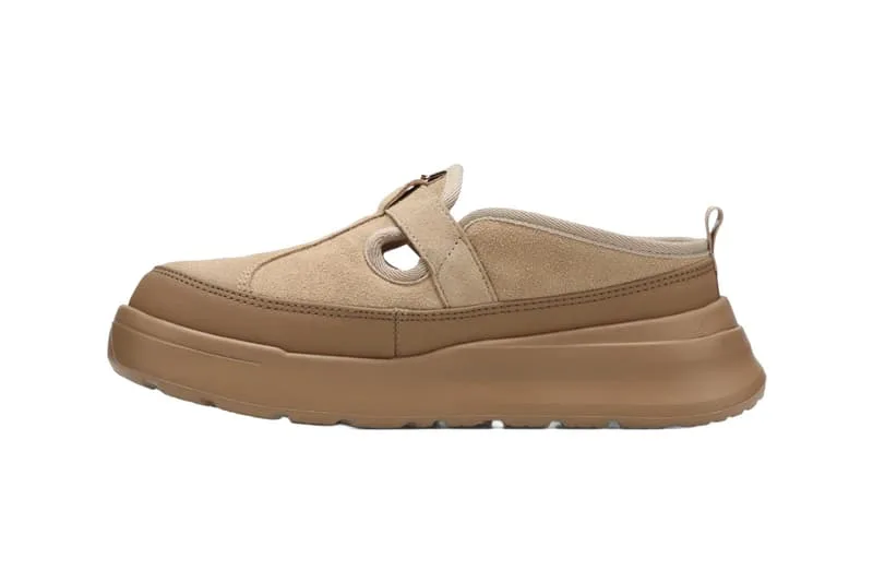 Chaussure beige avec semelle épaisse, style minimaliste.