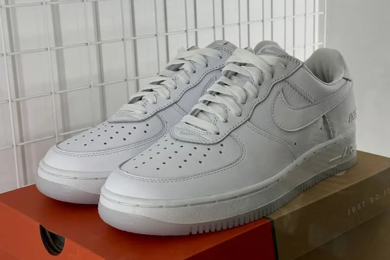 nigo-x-nike-une-air-force-1-low-en-edition-limitee/carousel-2.jpg