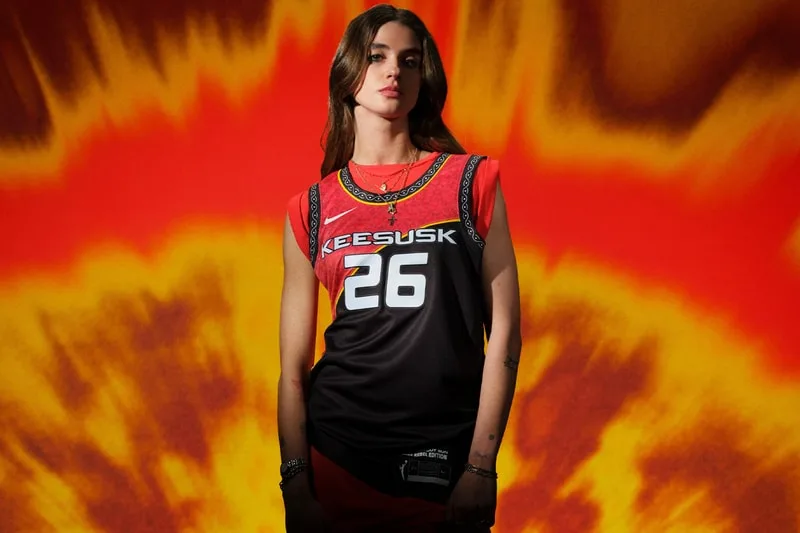 nike-2026-wnba-rebel-edition-rebellion-stylistique/carousel-4.jpg