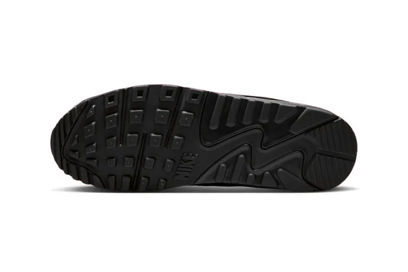 nike-air-max-90-racing-un-hommage-a-la-vitesse/carousel-6.jpg