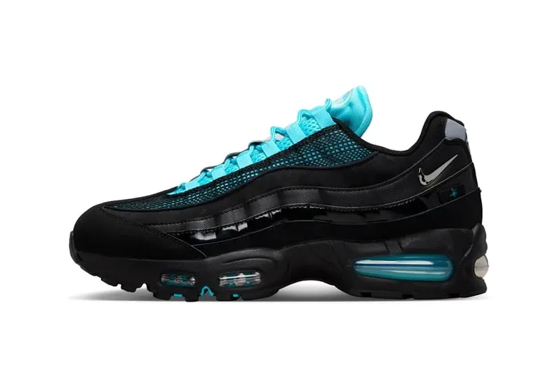 nike-air-max-95-edition-scorpion-en-noir-et-bleu-gamma/carousel-1.jpg
