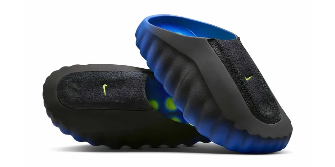 Chaussures modernes bleu et noir avec logo discret.