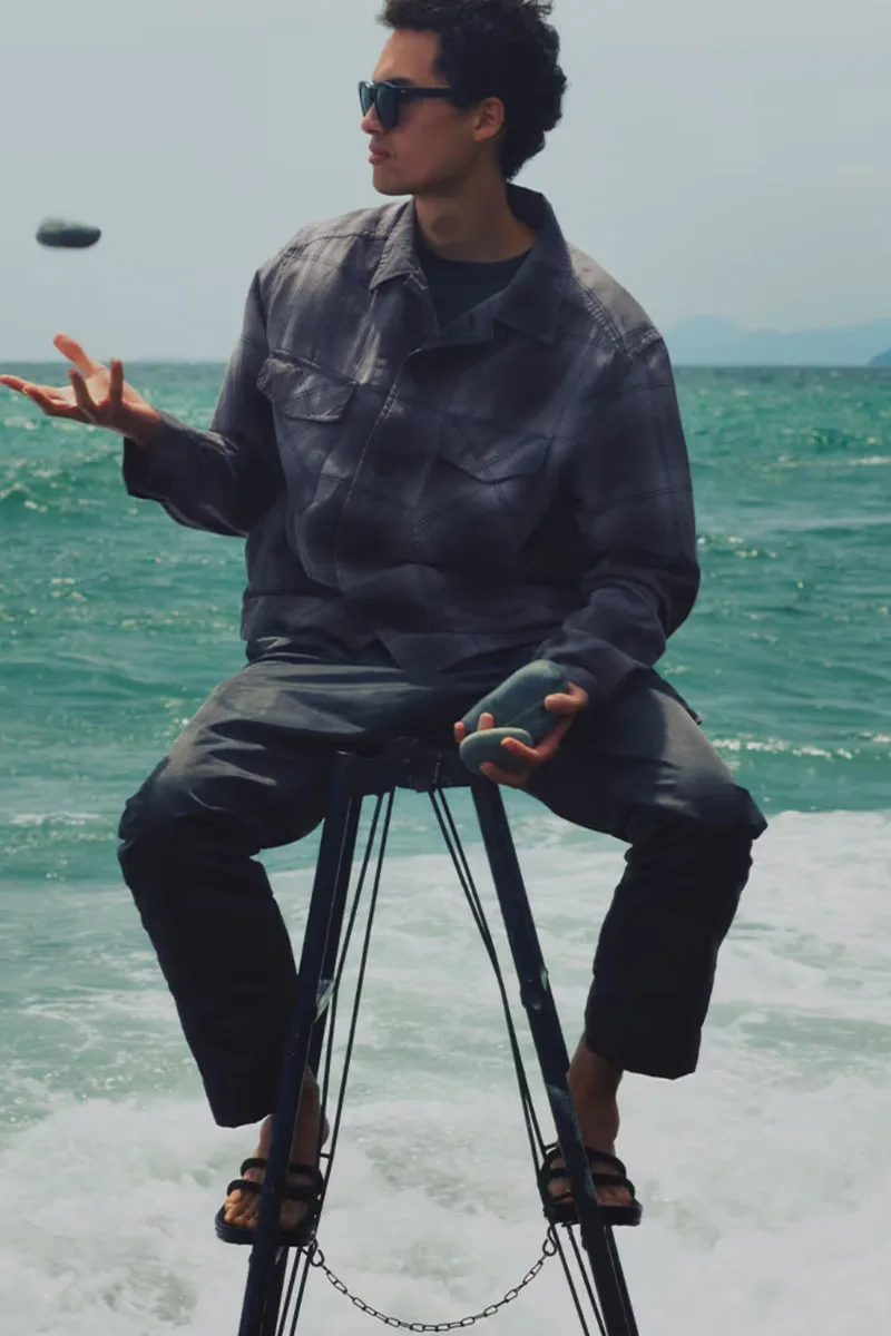 nonnative-lequilibre-subtil-entre-urbain-et-cotier/carousel-7.jpg