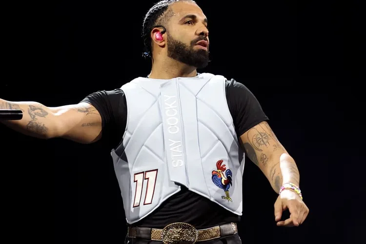 ovo-et-wwe-renouent-pour-une-collection-inspiree-du-catch/carousel-9.jpg