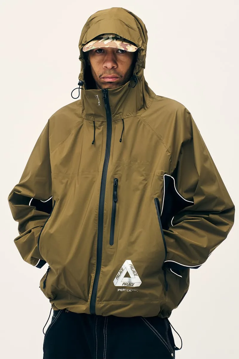 palace-skateboards-la-collection-ete-2026-revelee/carousel-8.jpg