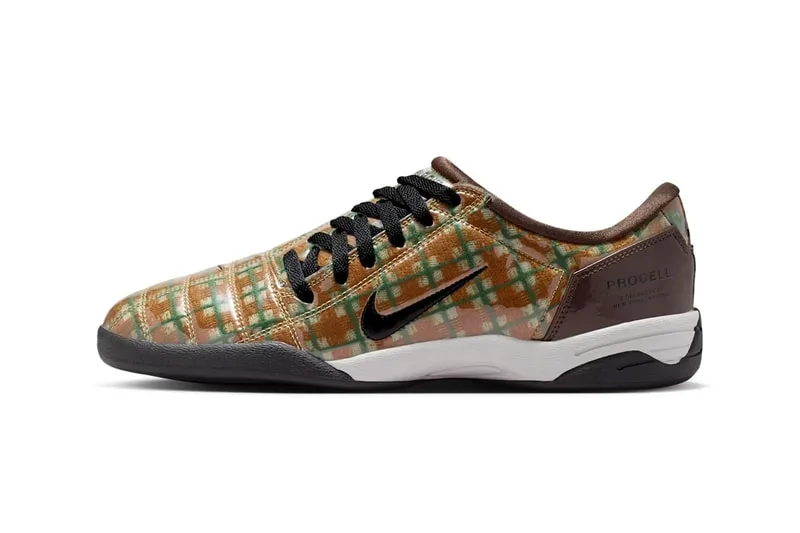 procell-x-nike-total-90-iii-une-sortie-remarquee-sur-snkrs/carousel-2.jpg