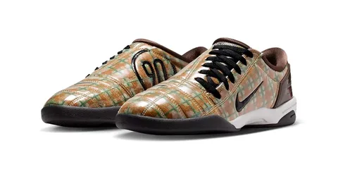 Chaussures colorées avec motif quadrillé et logo noir