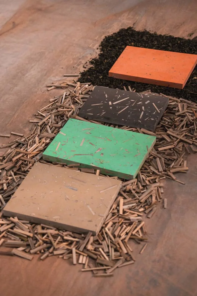 reedit-by-editecture-la-table-dechecs-eco-consciente/carousel-13.jpg