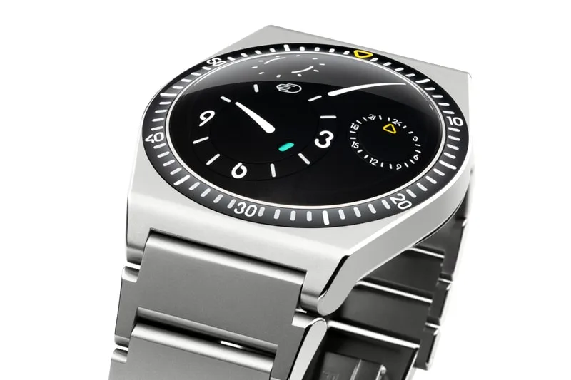 ressence-type-7-deux-nouvelles-nuances-captivantes/carousel-5.jpg