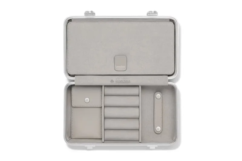 rimowa-devoile-un-ecrin-a-bijoux-en-aluminium-a-1-850-euro/carousel-3.jpg