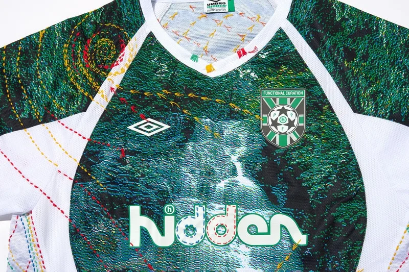 sashiko-gals-x-umbro-la-touche-artisanale-sur-le-maillot/carousel-3.jpg