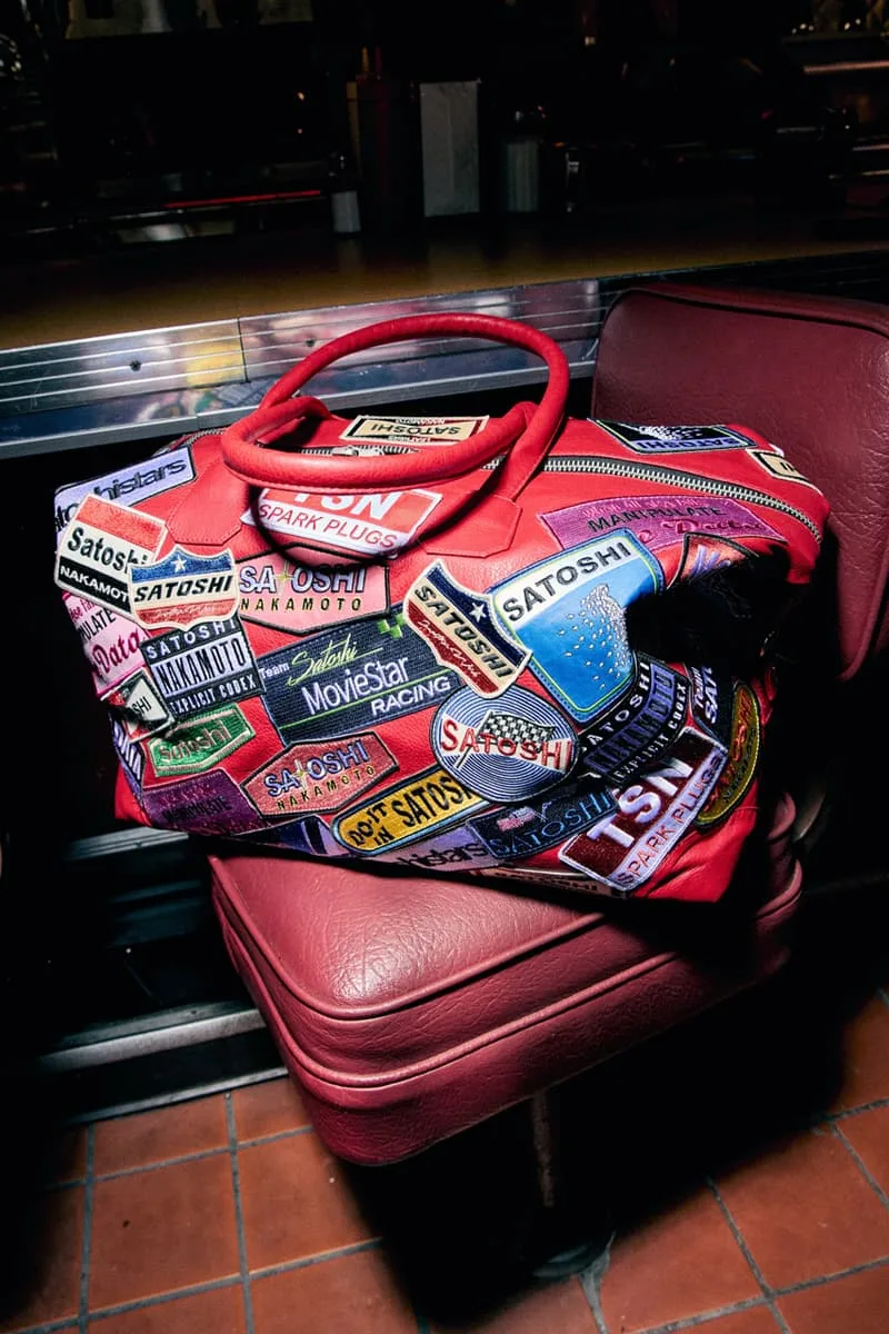 satoshi-nakamoto-une-collection-ss26-entre-grunge-et-technologie/carousel-1.jpg