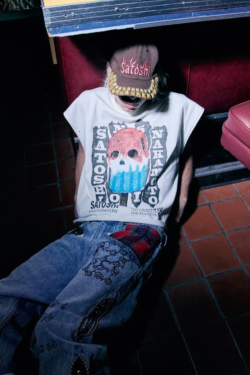 satoshi-nakamoto-une-collection-ss26-entre-grunge-et-technologie/carousel-9.jpg