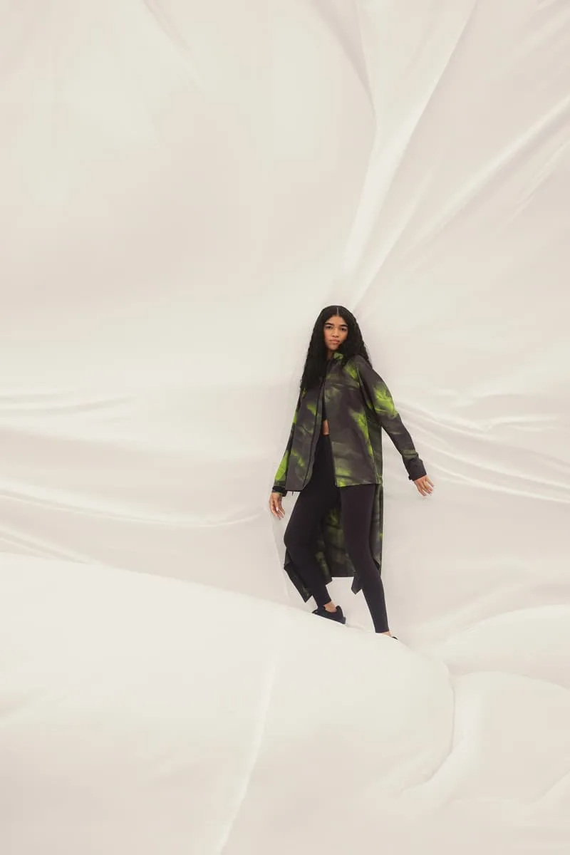 saul-nash-et-lululemon-la-collection-printemps-2026-reinvente-le-style-sportif/carousel-7.jpg