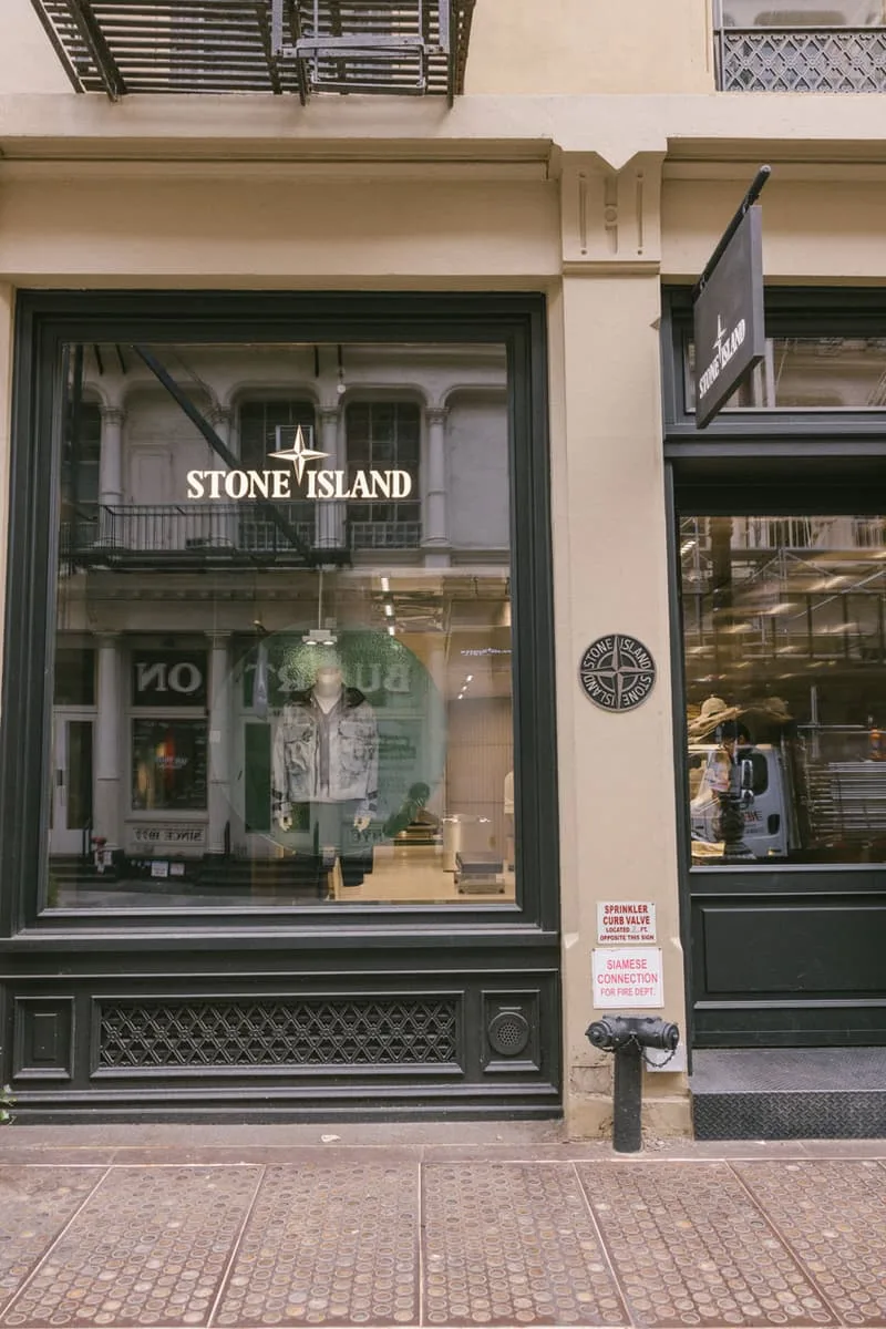stone-island-larchive-de-dave-a-new-york/carousel-2.jpg