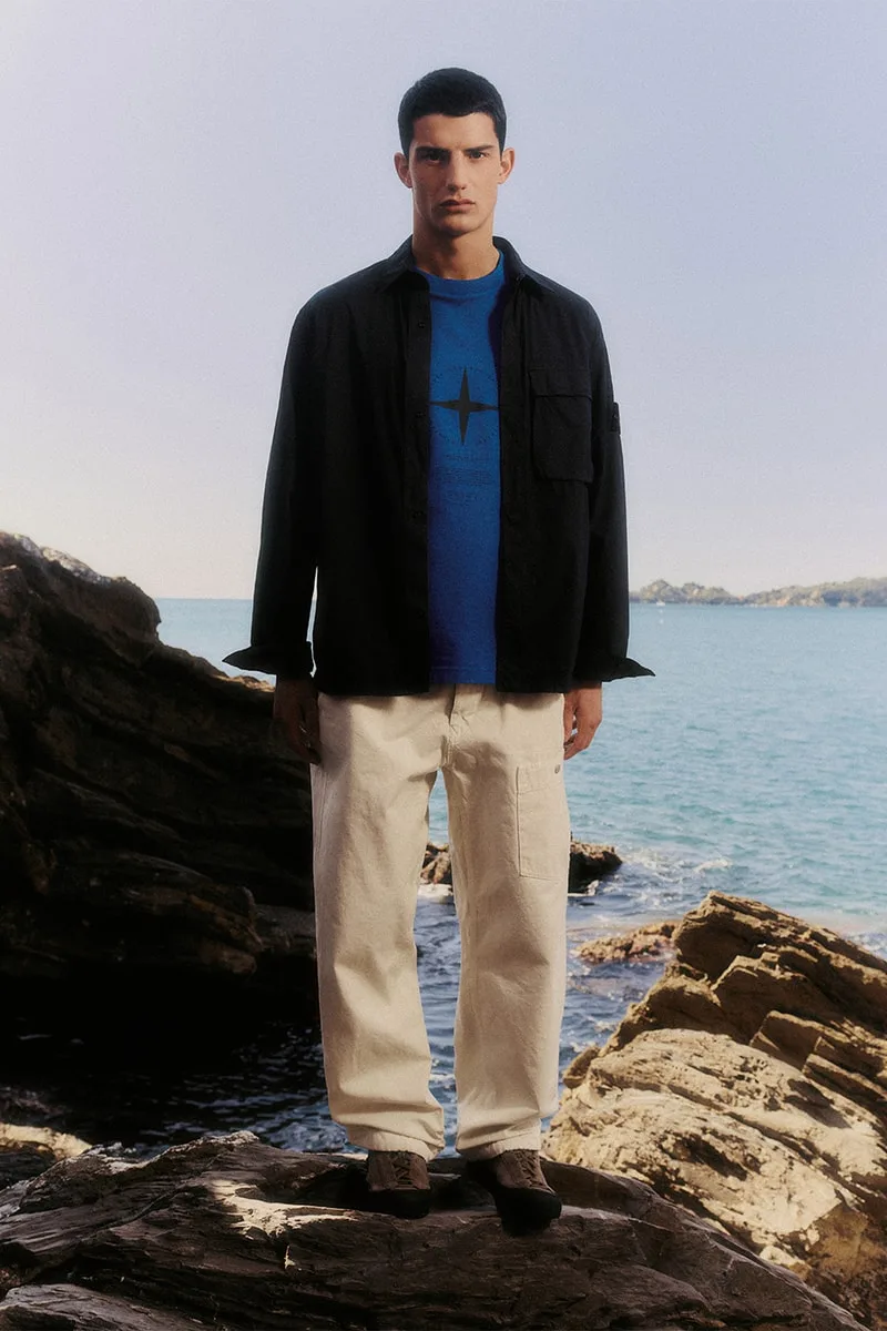 stone-island-ss26-innovation-textile-au-rendez-vous/carousel-13.jpg