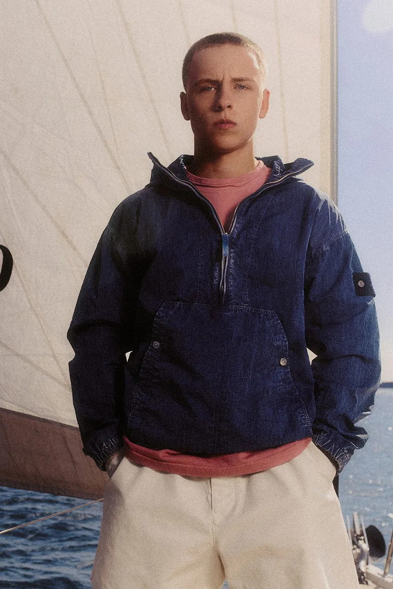 stone-island-ss26-innovation-textile-au-rendez-vous/carousel-5.jpg