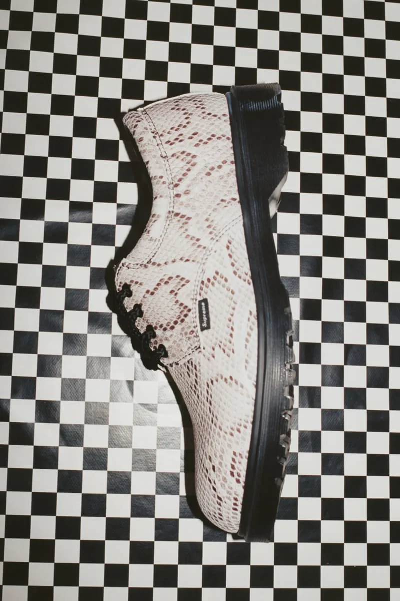 supreme-et-dr-martens-une-nouvelle-collaboration-qui-livre-du-style/carousel-3.jpg