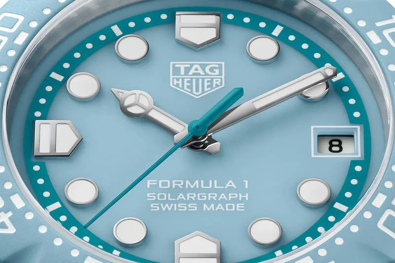 tag-heuer-devoile-sa-collection-formula-1-solargraph-38mm-en-teintes-pastel/carousel-10.jpg