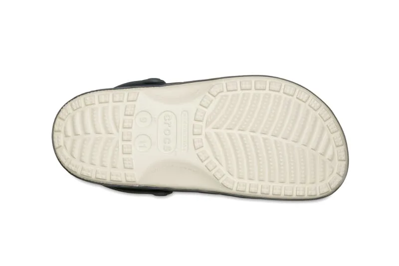 umbro-et-crocs-une-collab-qui-fait-sensation/carousel-11.jpg