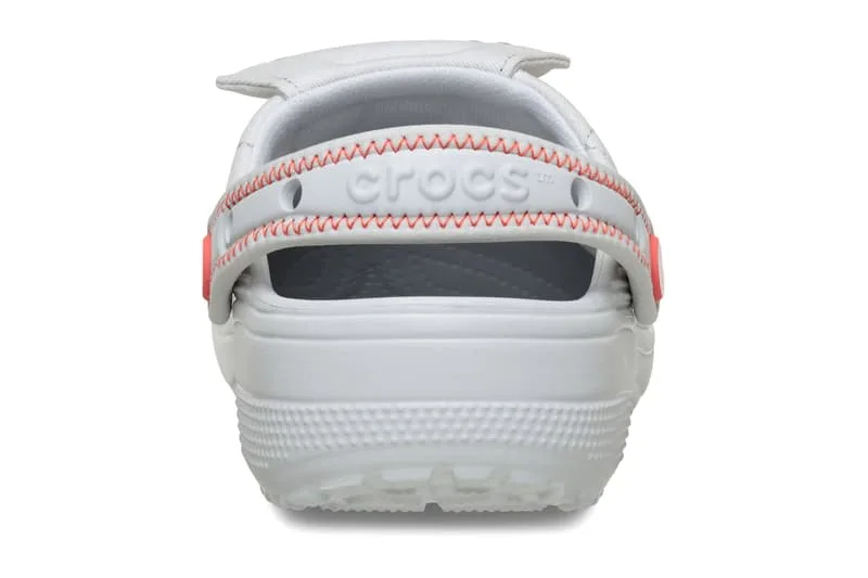 umbro-et-crocs-une-collab-qui-fait-sensation/carousel-6.jpg