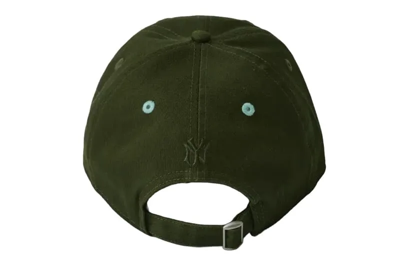 une-casquette-de-travers-laudace-de-new-era-avec-journal-standard-et-the-stand/carousel-12.jpg