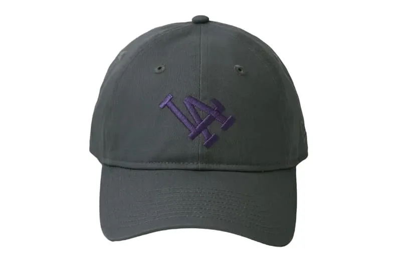 une-casquette-de-travers-laudace-de-new-era-avec-journal-standard-et-the-stand/carousel-5.jpg