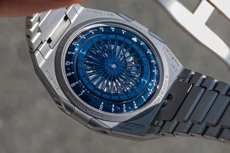 urwerk-ur-10-spacemeter-une-edition-finale-cosmique/carousel-5.jpg