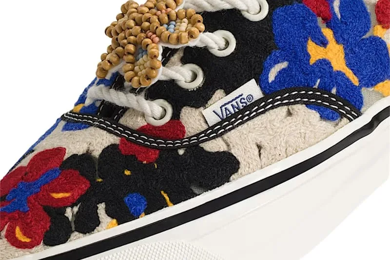 Informations sur la sortie de la Vans Premium Authentic 44 Floral Needlework VN000Y0S448