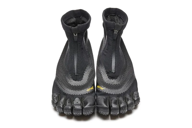 vibram-fivefingers-innovation-amphibie-avec-suicoke/carousel-2.jpg