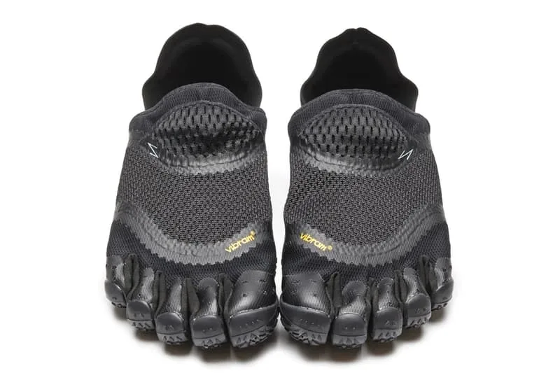 vibram-fivefingers-innovation-amphibie-avec-suicoke/carousel-7.jpg