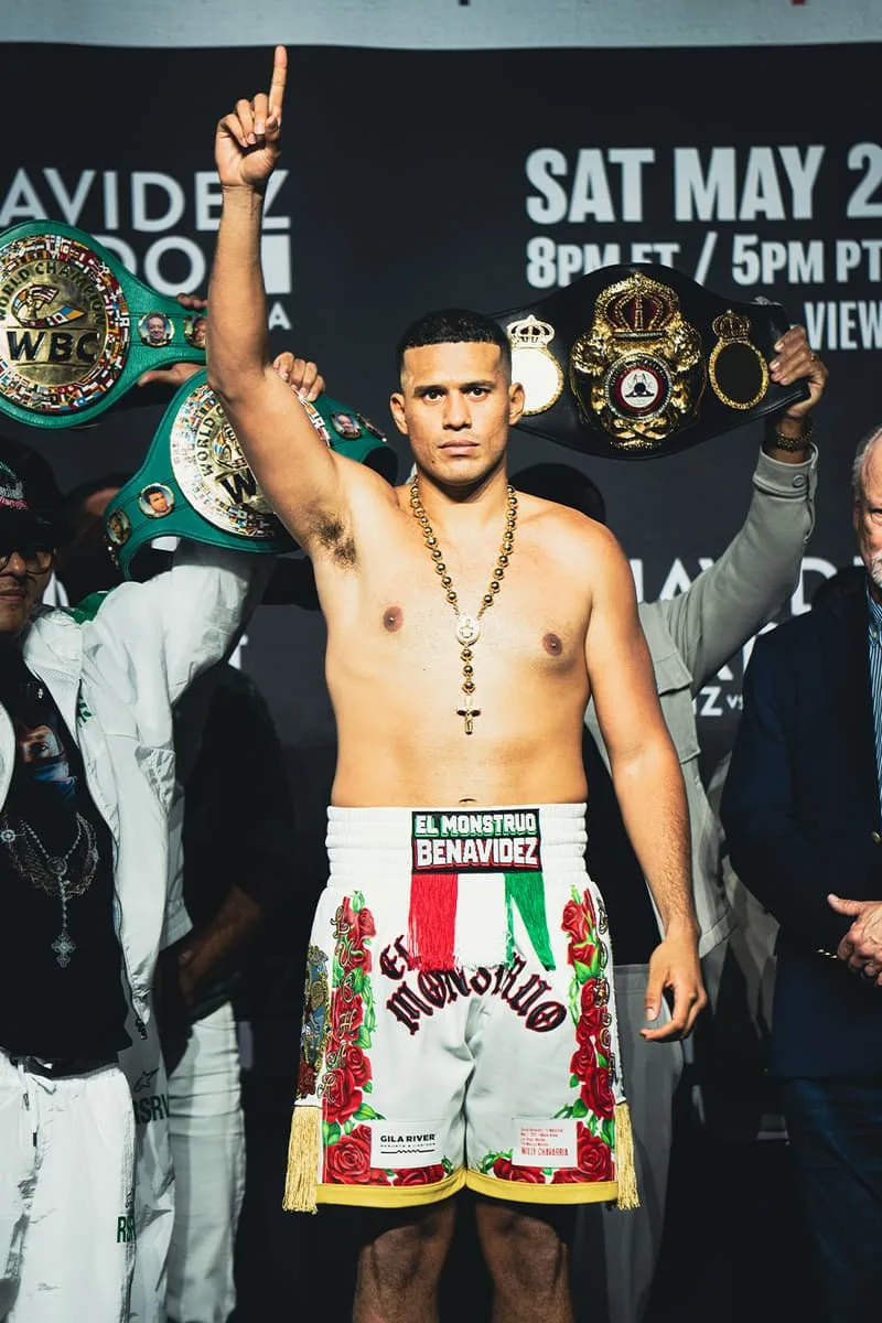 willy-chavarria-une-armure-de-ring-pour-benavidez/carousel-3.jpg