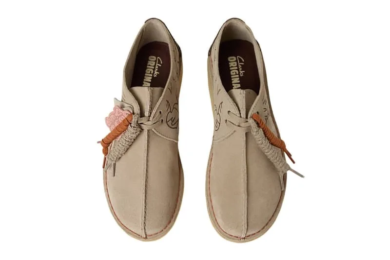 yeseyesee-et-clarks-originals-une-desert-trek-revisitee/carousel-2.jpg