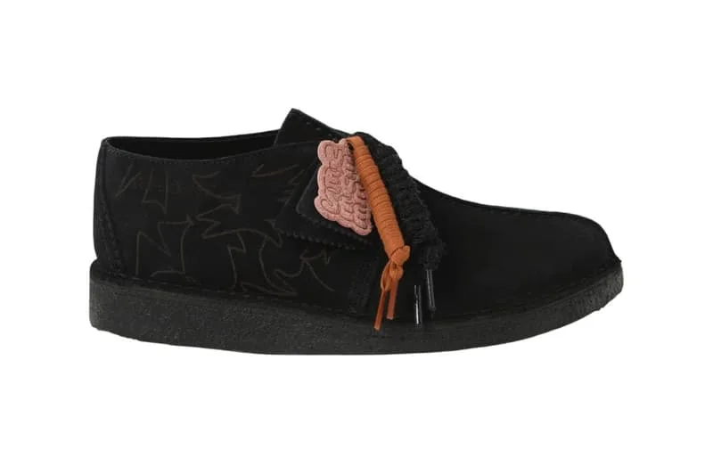 yeseyesee-et-clarks-originals-une-desert-trek-revisitee/carousel-6.jpg